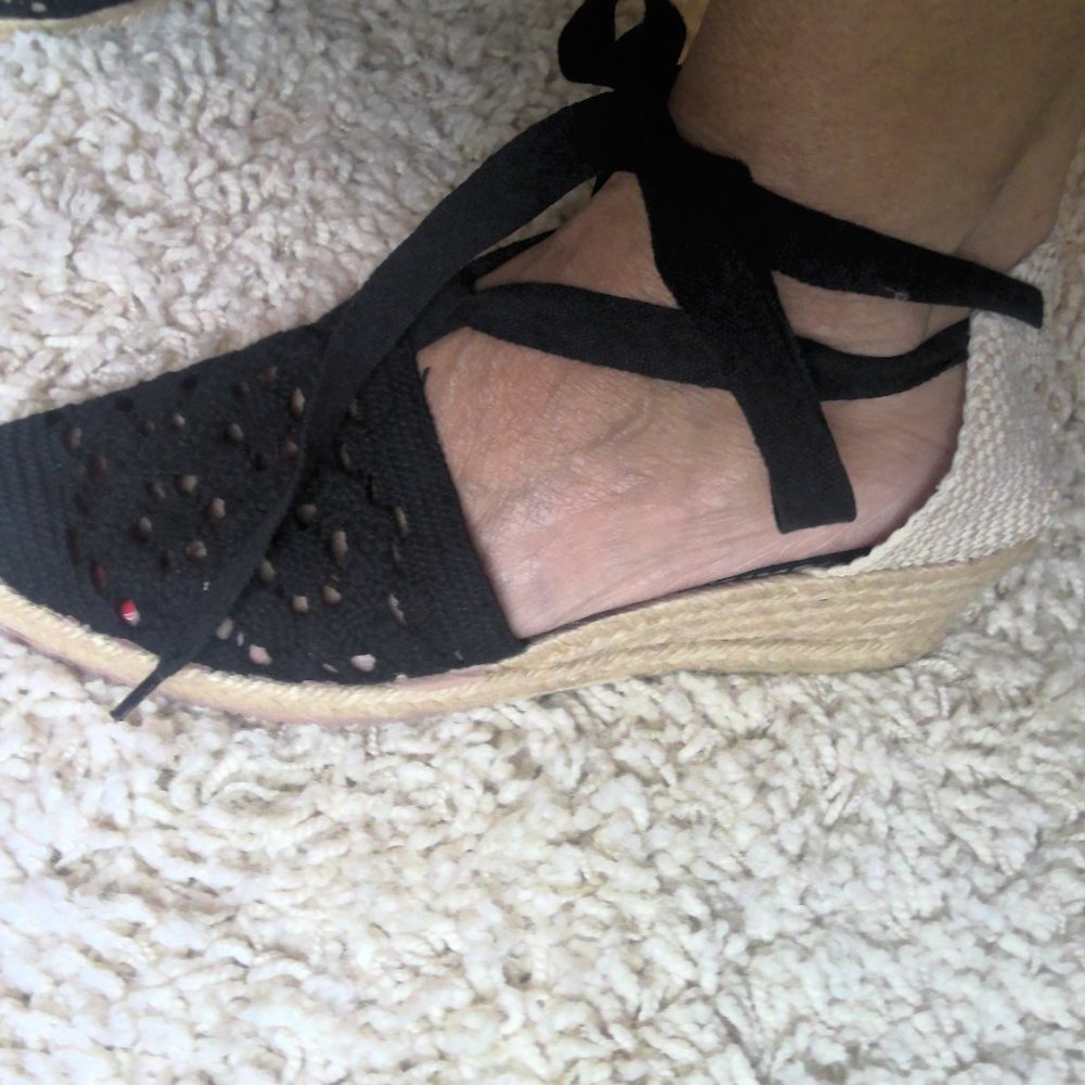 Black lace ankle time espedrille - Picture 3 of 5